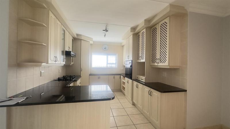 3 Bedroom Property for Sale in Reebok Western Cape